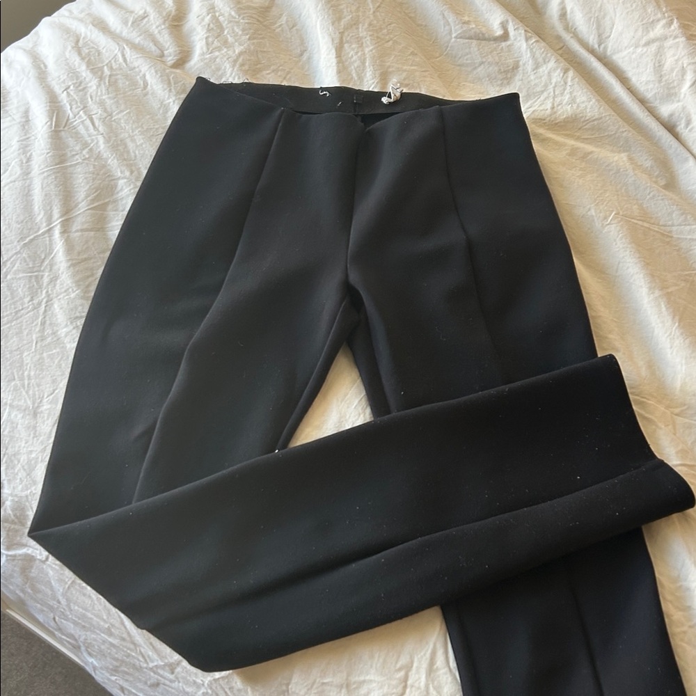 The Row Thilde Split Hem Legging - Picture 6 of 15